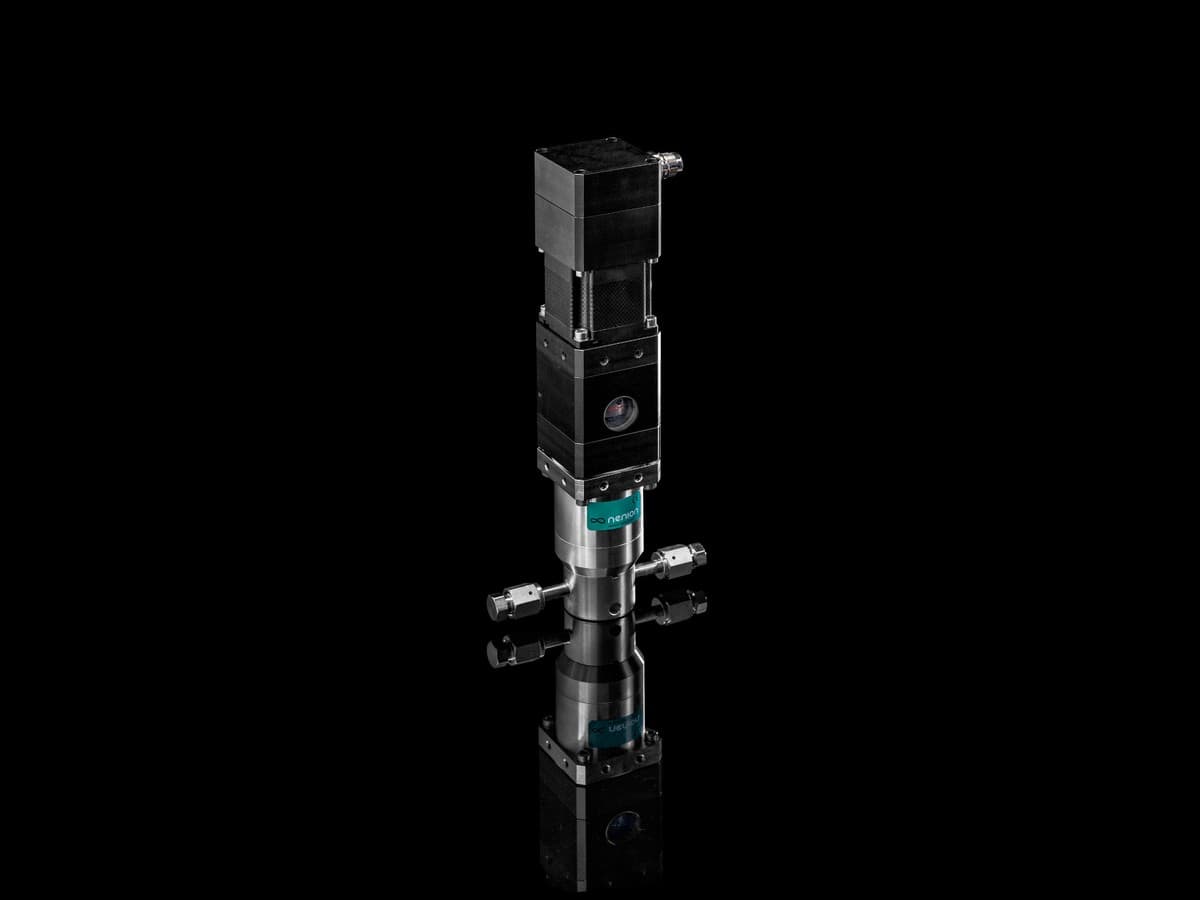 UHV-Leakvalve Automatic 2x VCR 1/4″ 